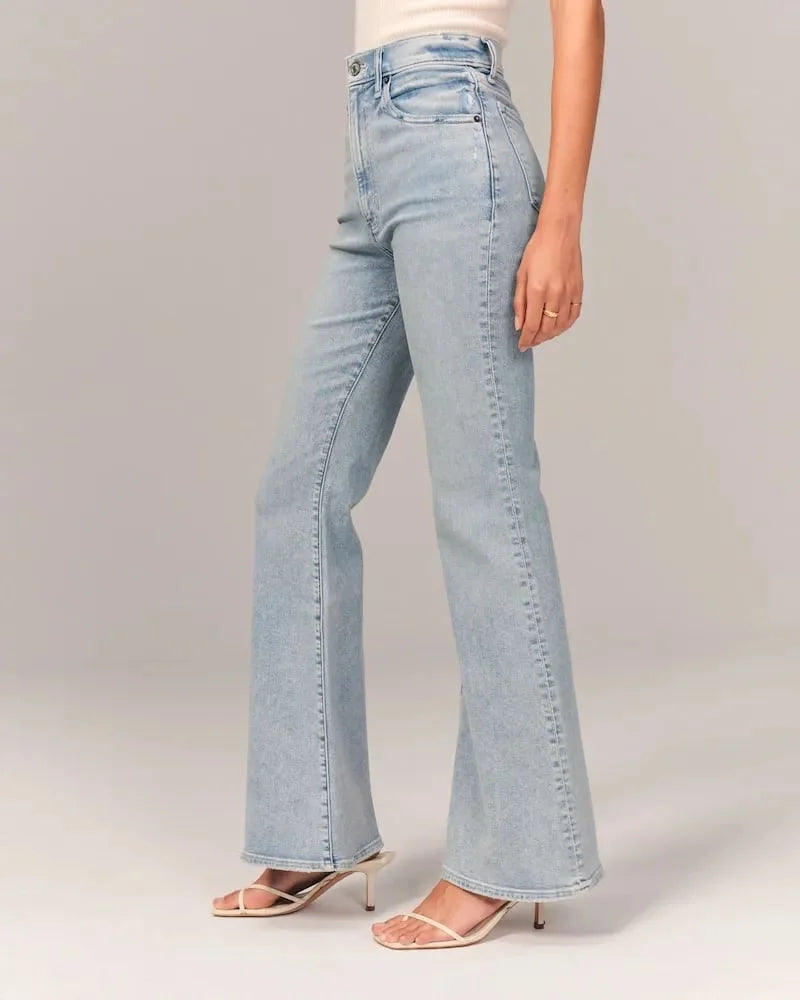 Premium Stretched Flared Jeans