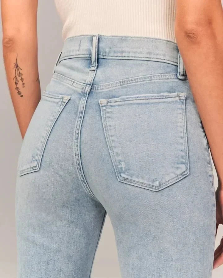 Premium Stretched Flared Jeans