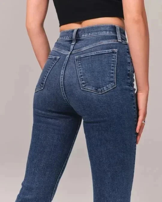 Premium Stretched Flared Jeans